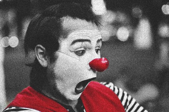 Clown makeup black and white 