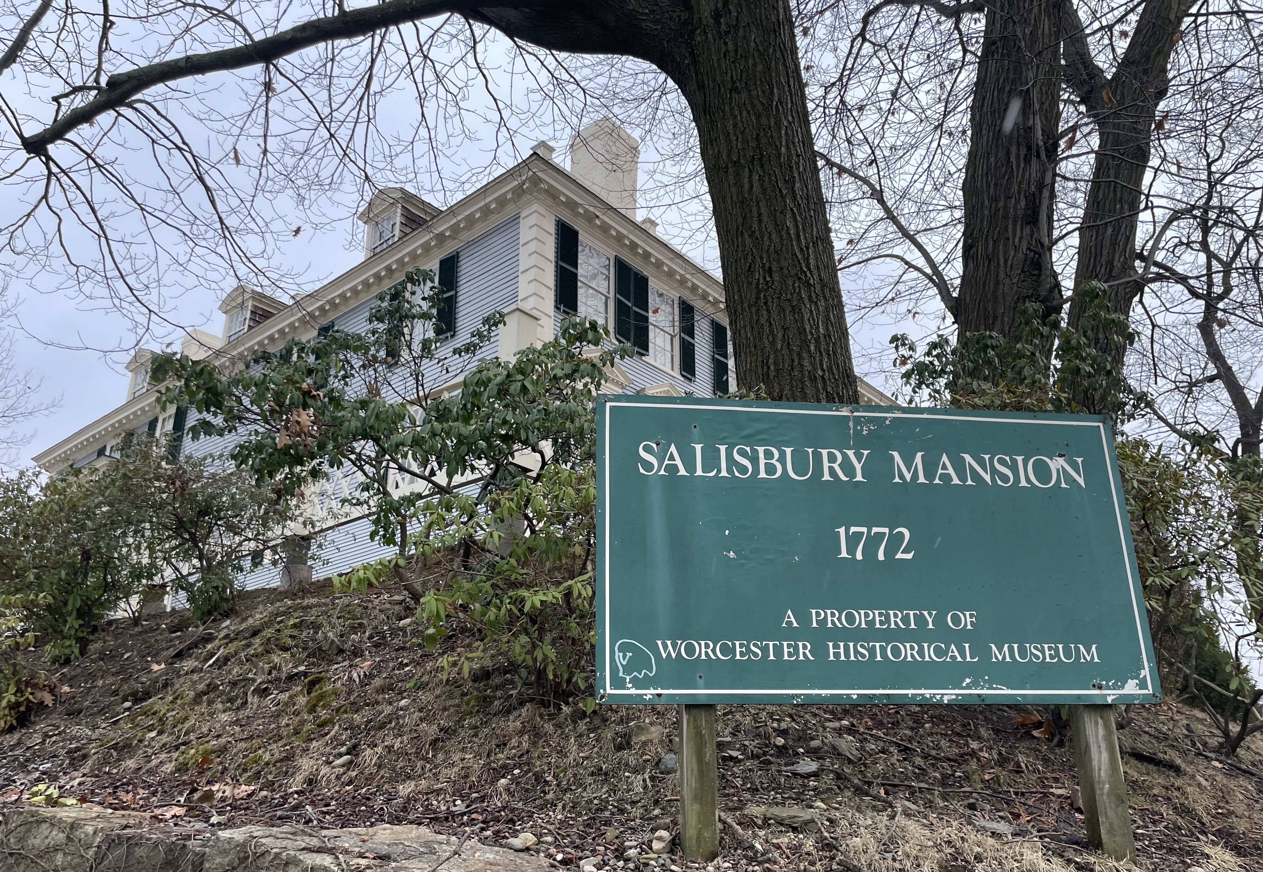 SALISBURY MANSION WORCESTER MA