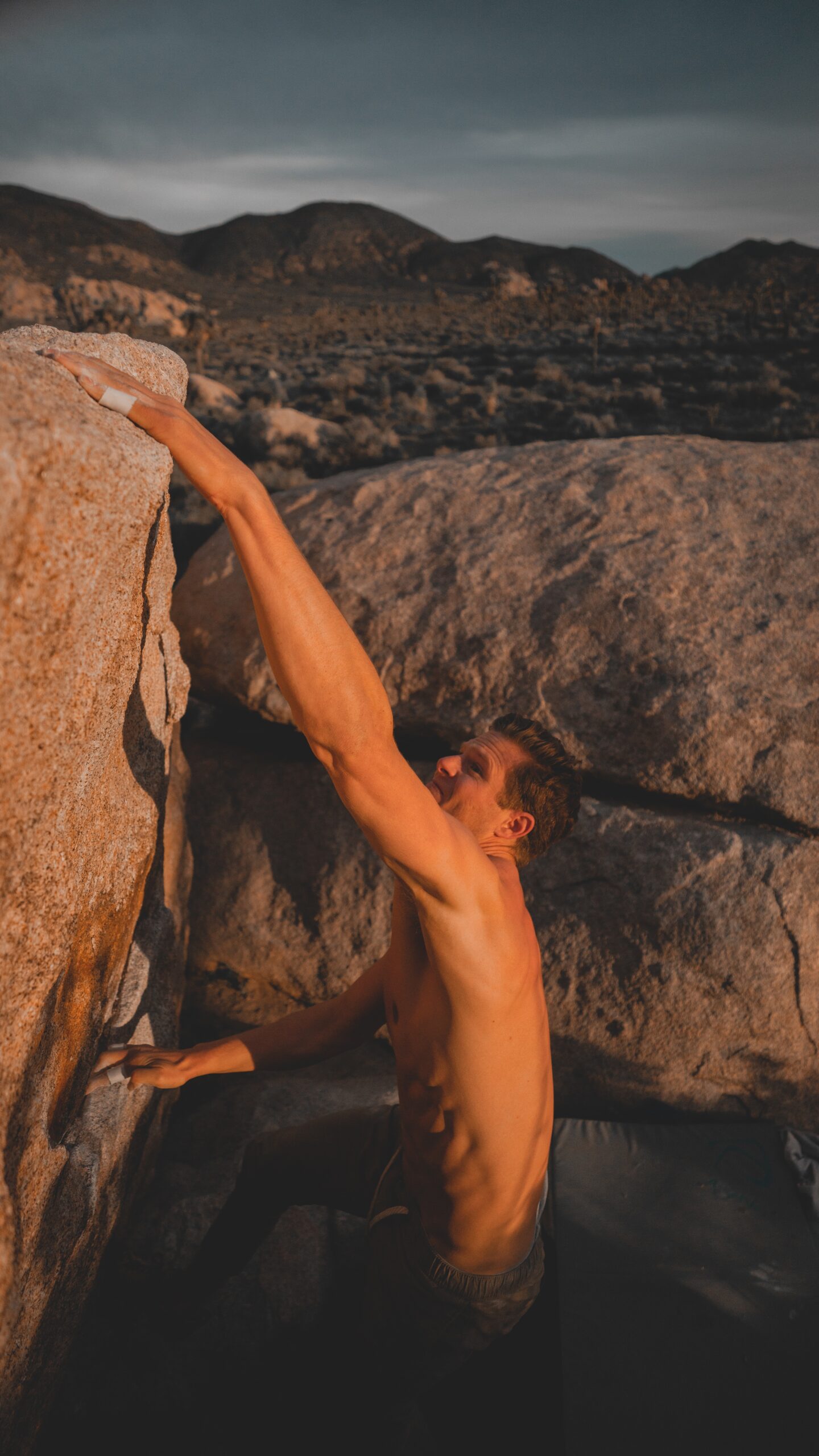Day trips from Las Vegas- Bouldering at Red Rocks