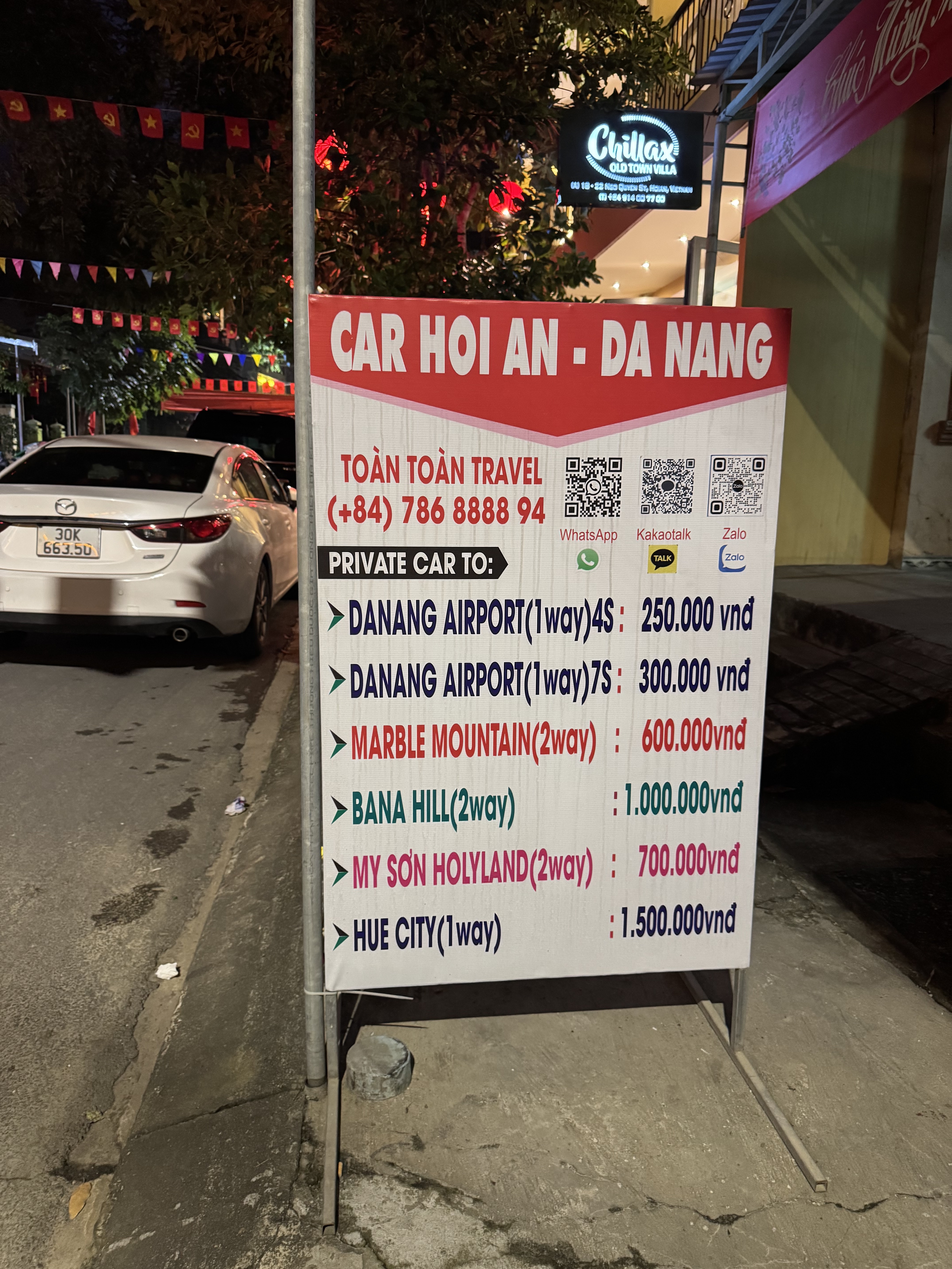Car from Hoi an to Da Nang